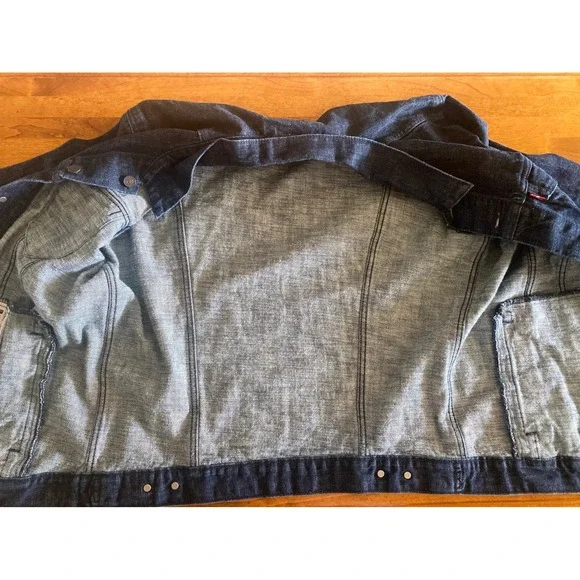Levi's Denim Trucker Jacket Classic Fit Dark Wash Jean Jacket XL EUC